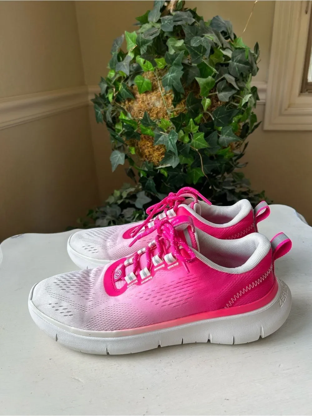 Cole Haan  Zerogrand Journey Runner Athletic Sneakers Size 6.5